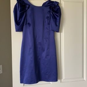 Women’s dress